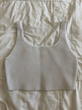 Babaton Aritzia Ribbed Square Neck Crop Tank - Cream